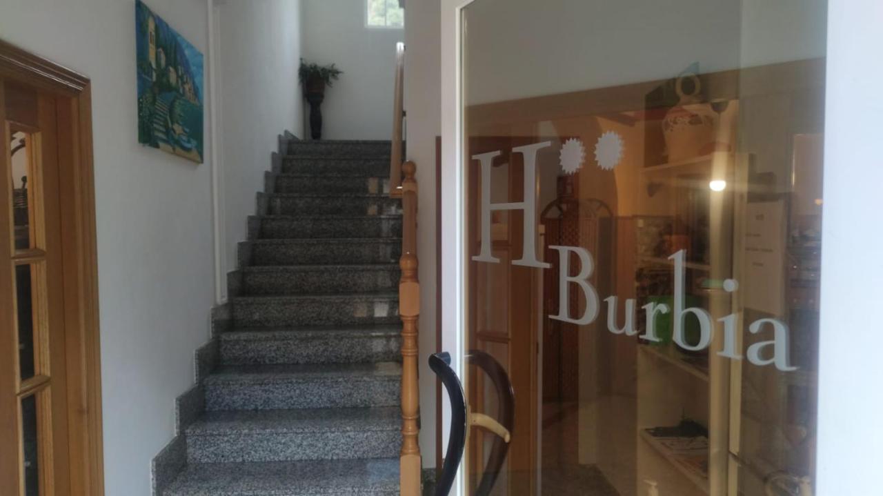 Hostal Burbia Villafranca Del Bierzo Exterior foto